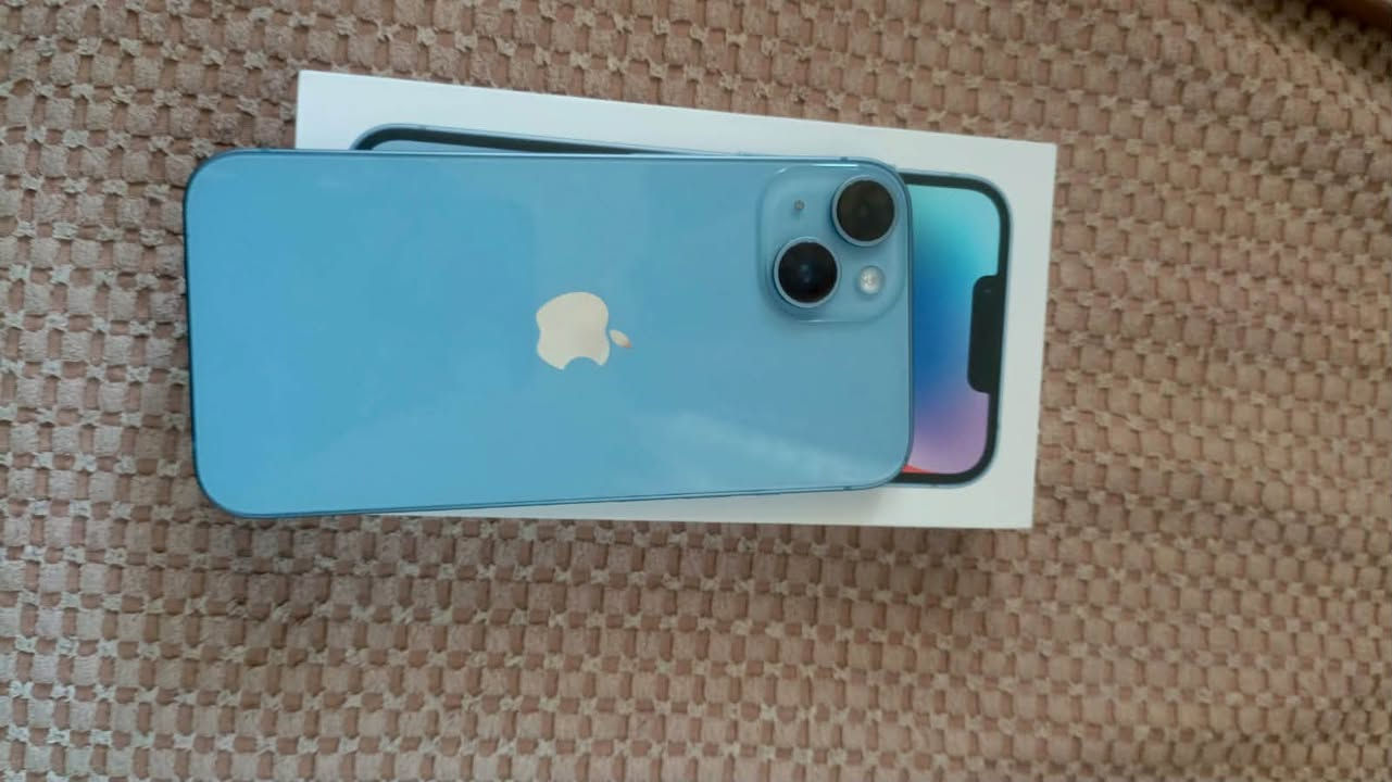 سلام عليكم ورحمة الله وبركاته
ايفون 📱 14عادي للبيع جهاز لوك ممفتوح ولا قطعه بي مستبدله جهاز فول نضافه هاي مواصفاته كدامك ذاكرته ١٢٨ كارتونه وملحقات بطاريه ٩٠ كلشي مابي ولا مغير بي شي السعر ٧٥٠ وبي مجال لتكسر بشغله تعجبك علق ماعجبك عوفه رقمي ***********  مكاني بغداد
