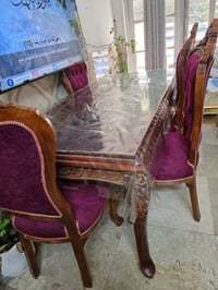 ميز طعام تكمه اخو اجديد مستعمل قليل جدا بس ٤ كراسي مستعمله الباقي مضمو...