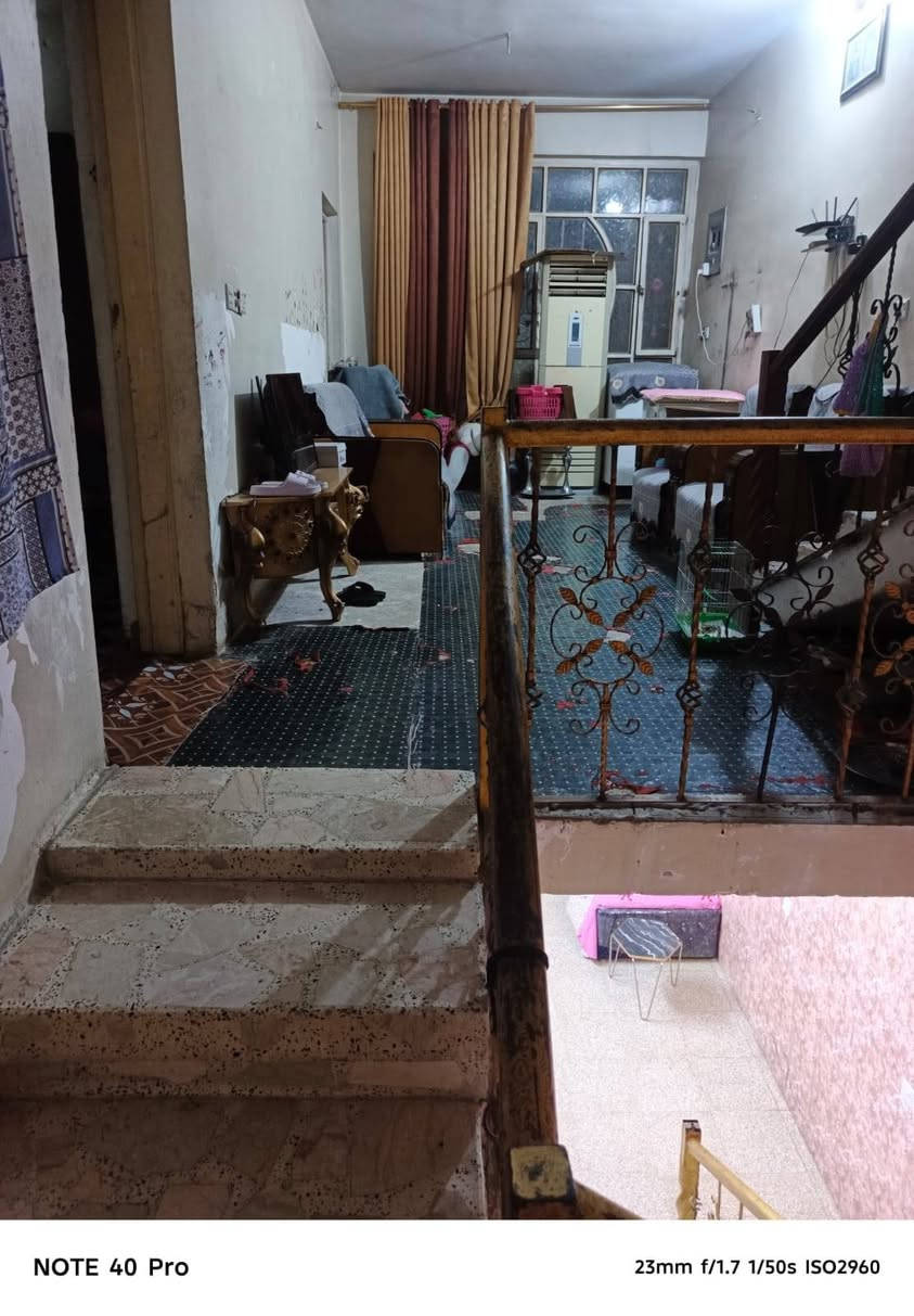 ⛔️نص قطعه اماميه ٨٠ متر للبيع الشعلة قطاع السابع شارع مدرسه البحرين
يحتوي عله استقبال و٣ غرف نوم وصالتين ومطبخ وصحيات

نص مكتوب في الصور:
- NOTE 40 Pro
- 23mm f/1.7 1/50s ISO419
- NOTE 40 Pro 23mm f/1.7 1/50s ISO999
- NOTE 40 Pro 23mm f/1.7 1/50s ISO1773
- NOTE 40 Pro 23mm f/1.7 1/50s ISO2960
- NOTE 40 Pro 23mm f/1.7 1/50s ISO1361
- NOTE 40 Pro 23mm f/1.7 1/50s ISO1431
- NOTE 40 Pro 23mm f/1.7 1/50s ISO3863