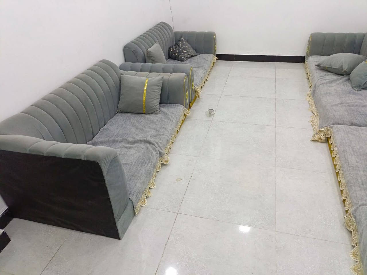 طقم كنب • ١٠ مقاعد • جديد