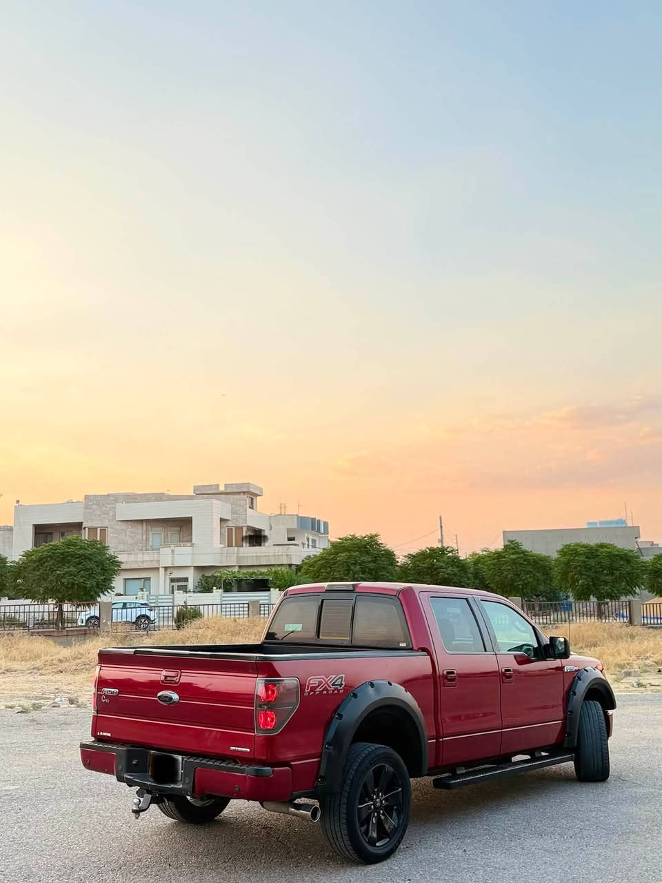 Ford  F150 niva
موديل 2014 شريكه نيفا

فول مواصفات 

محرك 8سلندر مرغوب،4x4

سياره بدون مصروف

گیر محرک بشرت

بدون صبغ 

سنوي بأسمي

سعر 160$ومجال

***********
