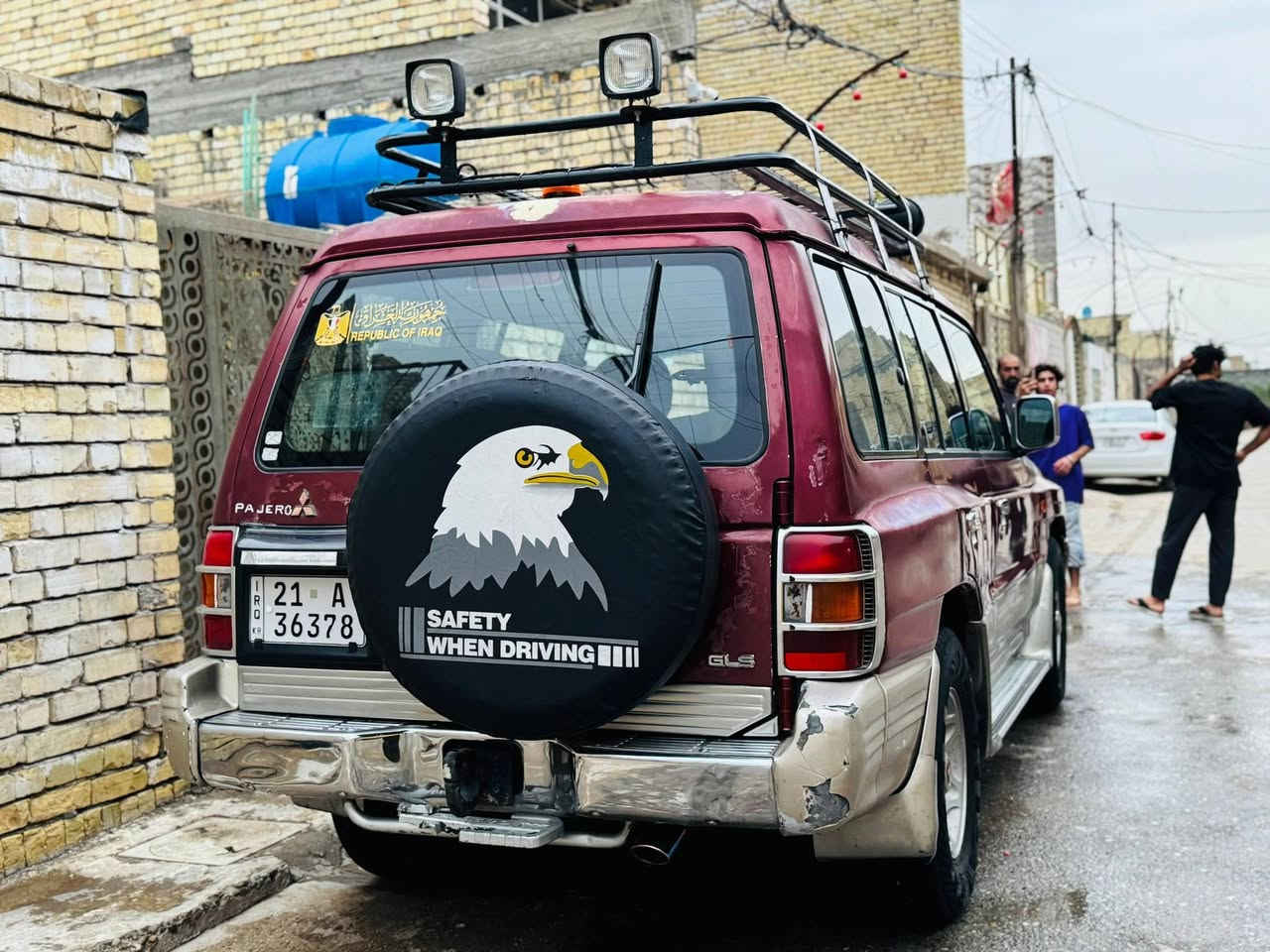 سلام عليكم من رخصت مدير الكروب والأعضاء المحترمين عندي باجيرو موديل 2000 محرك 3000 بلاد
تبريد شغال 3 قطع مابيها صبغ  جارده عندي بيهاء وكاله تحويل مني واذا تحب من الشرعي  رقم سليمانيا  مكاني بغداد مدينة الصدر.  *********** وات ساب
