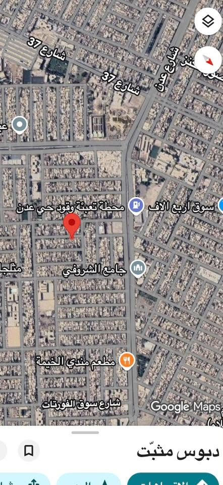 مشتمل ٨٠ متر واجها ٤ ونزال ٢٠ طابقين يقع على شارع ١٢ متر الشعب مقابل محططة وقود حي عدن 
مكتب النهرين للعقار 
هاتف ***********
