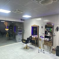 حلاقه مجانا للناس المحتاجه العنوان الزعفرانيه شارع المعهد التواصل : 07...