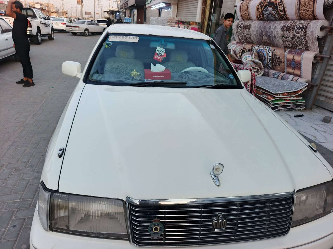 سلام عليكم راس لثور جاهز مكينا كير حداديا جاهزه تبريد تلج متوم بصره ارقام وسنويا لا صيق ولا معجون شاشا خرفا جديدة تخم تاير جديد مكانها بصره ٣٥السعر 
***********واتساب فقط
