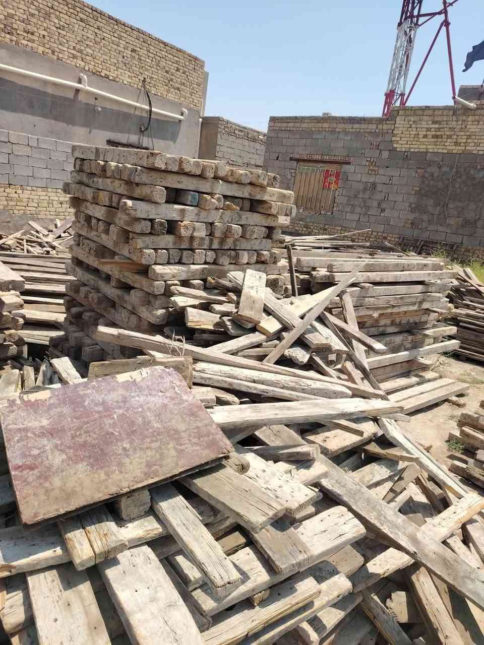 خشيب الابيع قالب ونص و نضيف الإمكان قريه شويلي الإنجار سلام خضير شويلي الركابي رقم ***********

