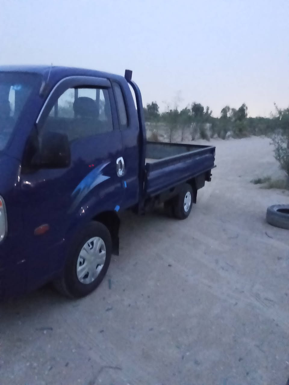 كيا 3000مفتوح موديل 2006رقم بغداد بسمي  تحويل مباشر مصبوغه عام  السعر 80 وبيها مجال قليل ***********
