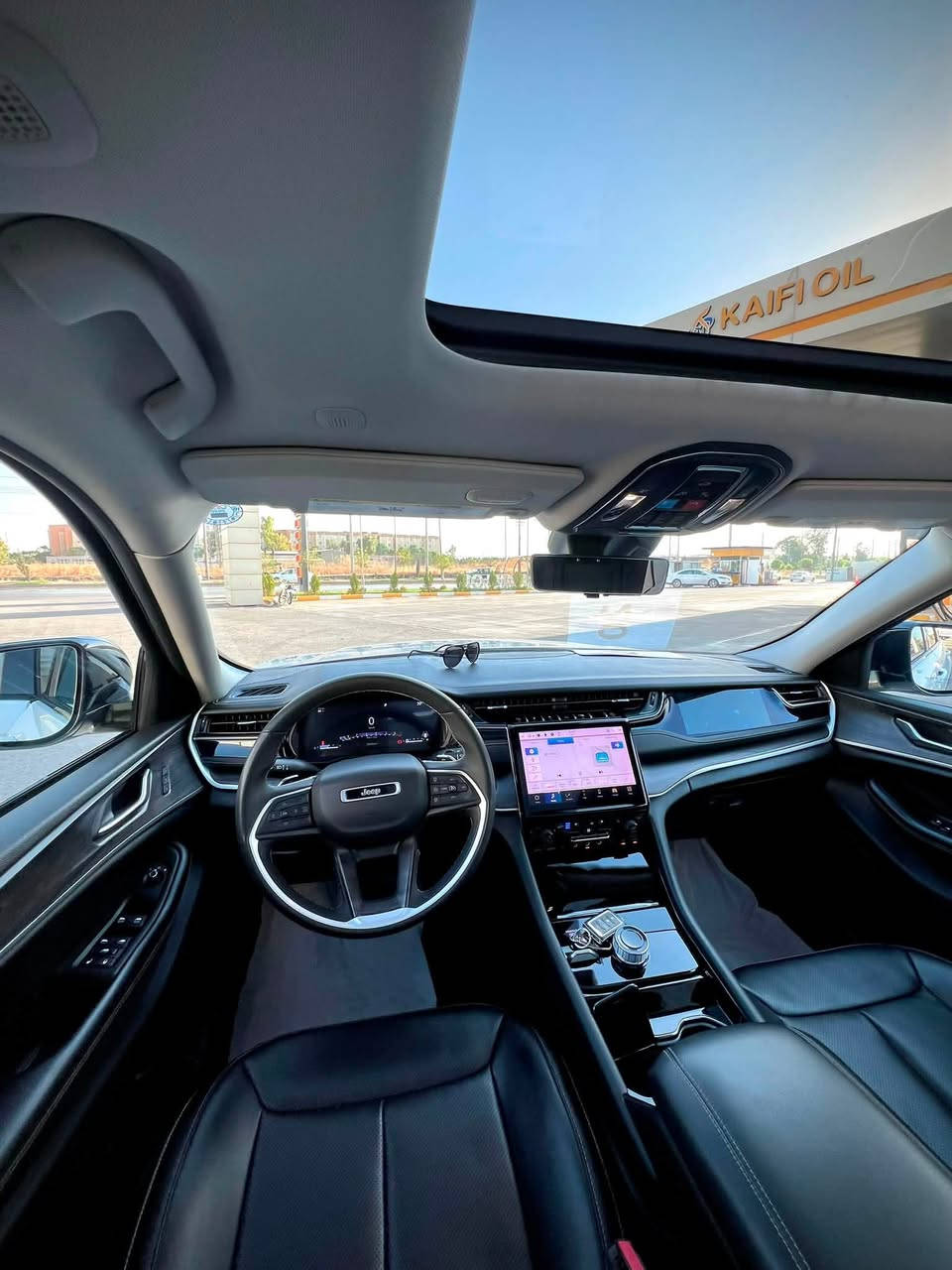 Jeep grand cherokee limited plus 2023
فول فول مواصفات ٢٠٢٣

ليميتت بلاس
دةبل اكسل ٤*٤
بانوراما
اربع باب بةصمة
٣ شاشة و شاشة كبير
كشنات هيتر و ميموري و تدفية
باب بردات بيلادي
رادار خلفي و امامي و جنبي
٥ كاميرا
ستيرن هيتر

ماشية ٢٨ ميل

نص جاملغ امامي مصبوغ بدون ارباك بدون دواخل

حتا دعامي مابيها صبوغ

ارباكت كلش سليمة

٣ مكان شوية pdr

سعر ٣٣٠ و مجال
مكان اربيل

***********
