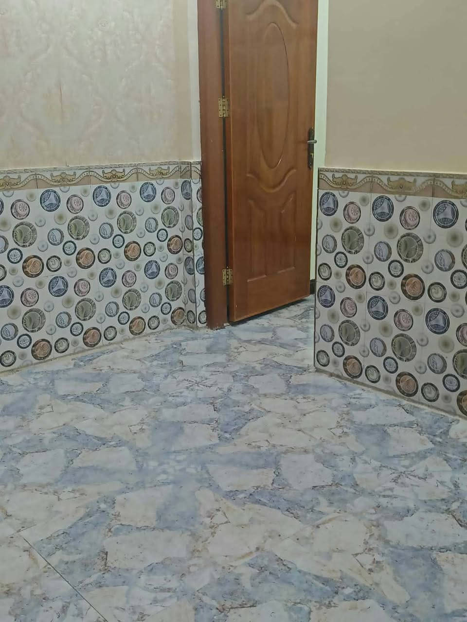 طابو • ١٠٠م • طابقين