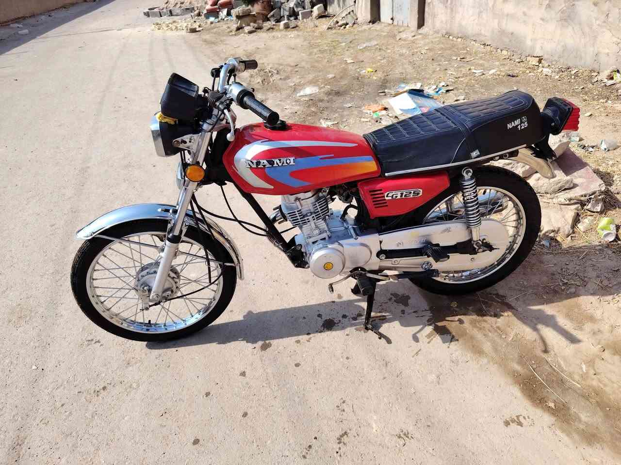 دراجه Nنامه شلامجه، فول نضافه وراق سكنر برغي ما عوزه
كله مختم سعر 750بيه مجال لشراي مكان ميسان حي العسكري رقم ***********بي واتساب لمو شراي تندل دربك
