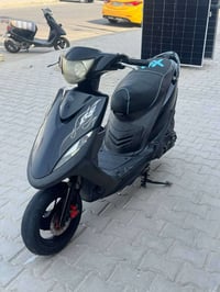 ماكس عدلة • خيط بخار • ختم واحد