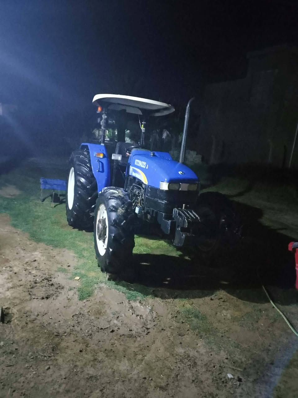 السلام عليكم مكينه للبيع***********

نص مكتوب في الصور:
- 0773942253