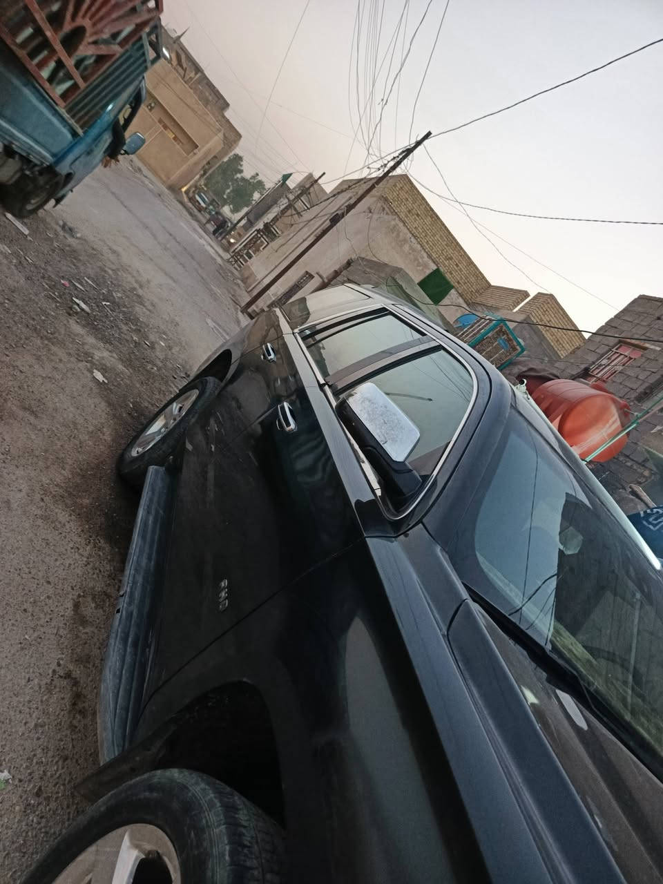 وارد أمريكي الضرر بنيد وجاملق  موديل ١٧  مكفولة من كلشي مكان السياره بغداد مدينت الصدر السعر ٢٧٥ وبيها مجال ***********
