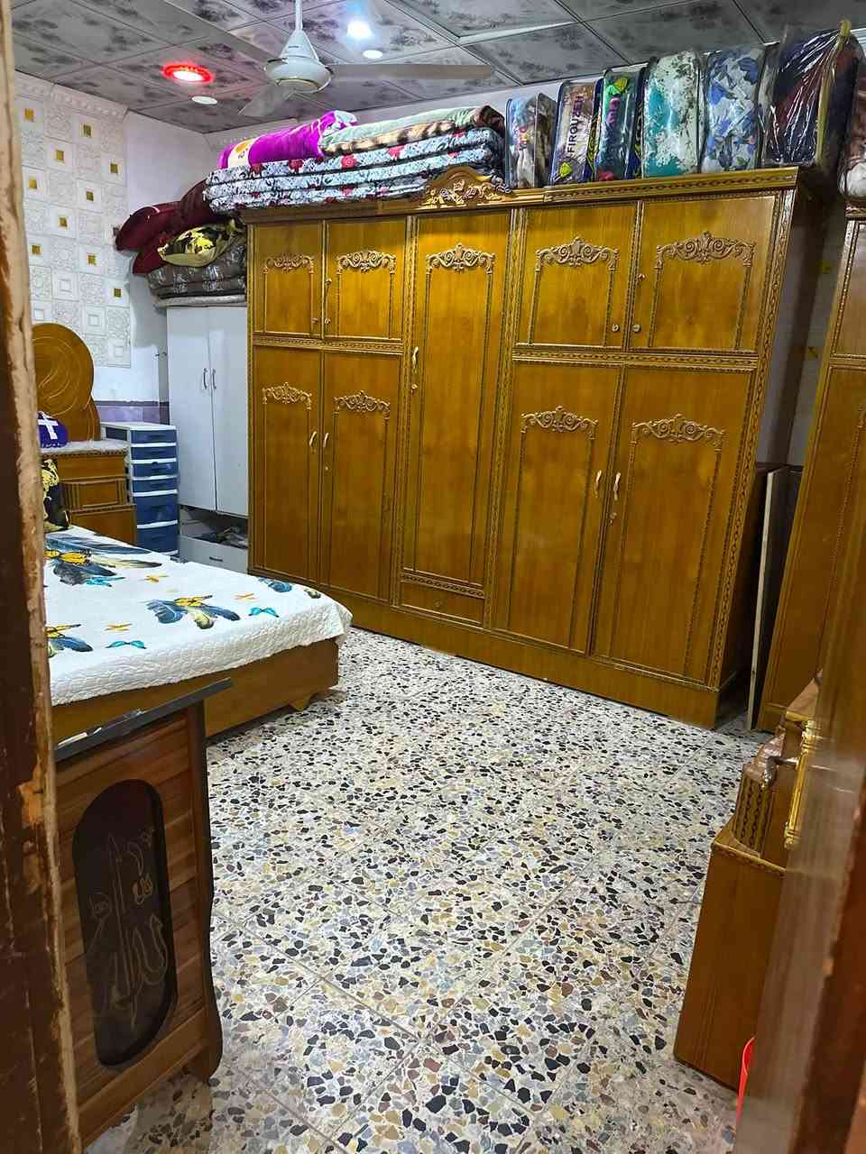 ‏سلام عليكم البيت للبيع العنوان كربلاء ناحية الحر منطقة رشدية مساحة البيت 110 ￼ سنة البيت طابو زراعي 25 سنة الاستفسار على هذا الرقم *********** ￼￼
