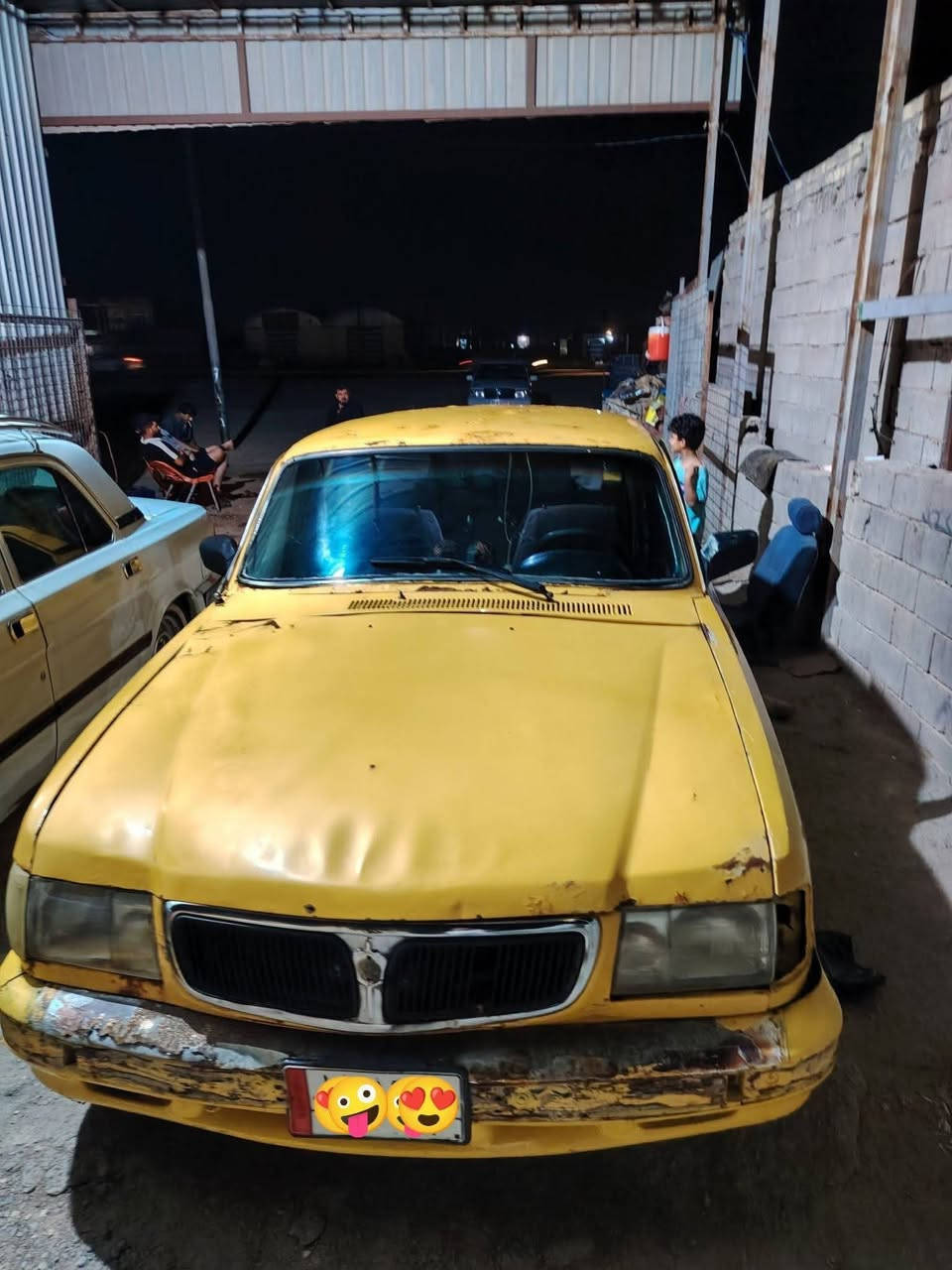 سلام عليكم
سياره فولكه للبيع مكينه وكير ففتي 2500 (ثنين ونص)
حداديه محوره كله سيدان ياباني رقم ذي قار  تبريد راس الثور عوزه غاز فقط شرط التبريد غاز فقط وسوي الك وكاله
الخاص مفتوح رقم اتصال وتساب ***********
تانكي البانزين محور مال ياباني بجنطه الايت أرنب محوره كامله سياره كلها باقتي تفاصيل تعال وافحص السعر 22
