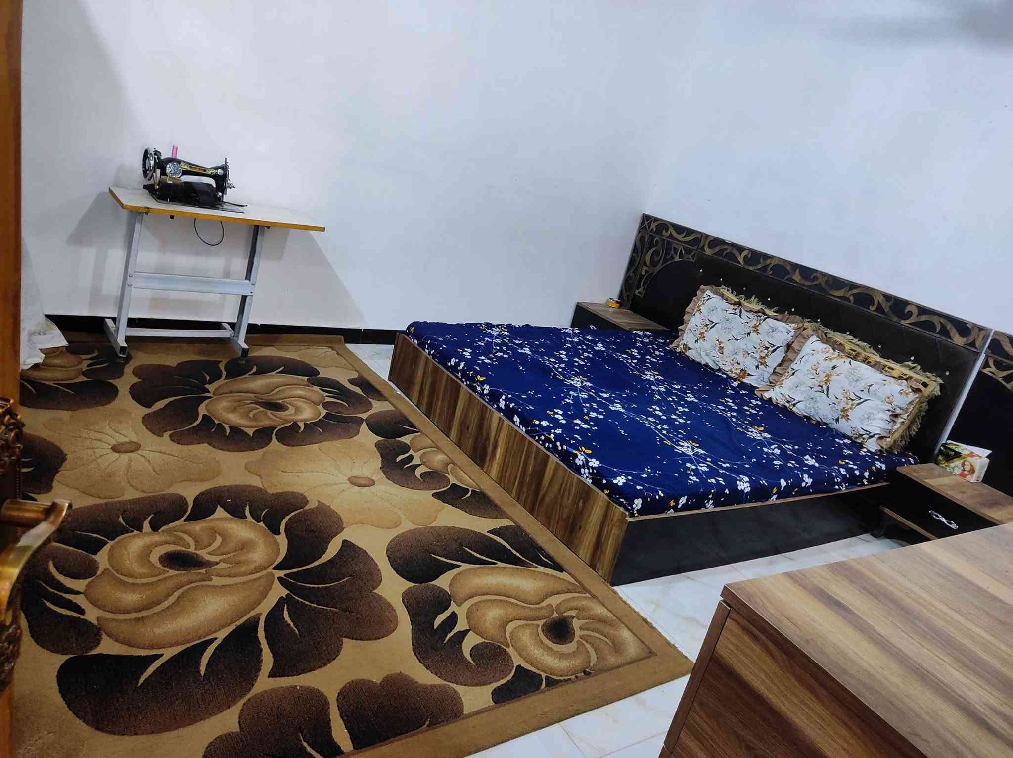التفاصيل بالمنشور

نص مكتوب في الصور:
- بيت تابو زراعي سند 25 طريق نجف عمود 130 جهة يا حسين شارع الأكاديمية (الزرگه) مساحة 130 متر. سعره 55 وبي وبي مجال للشراي. بيت ملك صو جاهز. شارع مبلط وكافة الخدمات متوفرة. الشراي يتصل: ***********