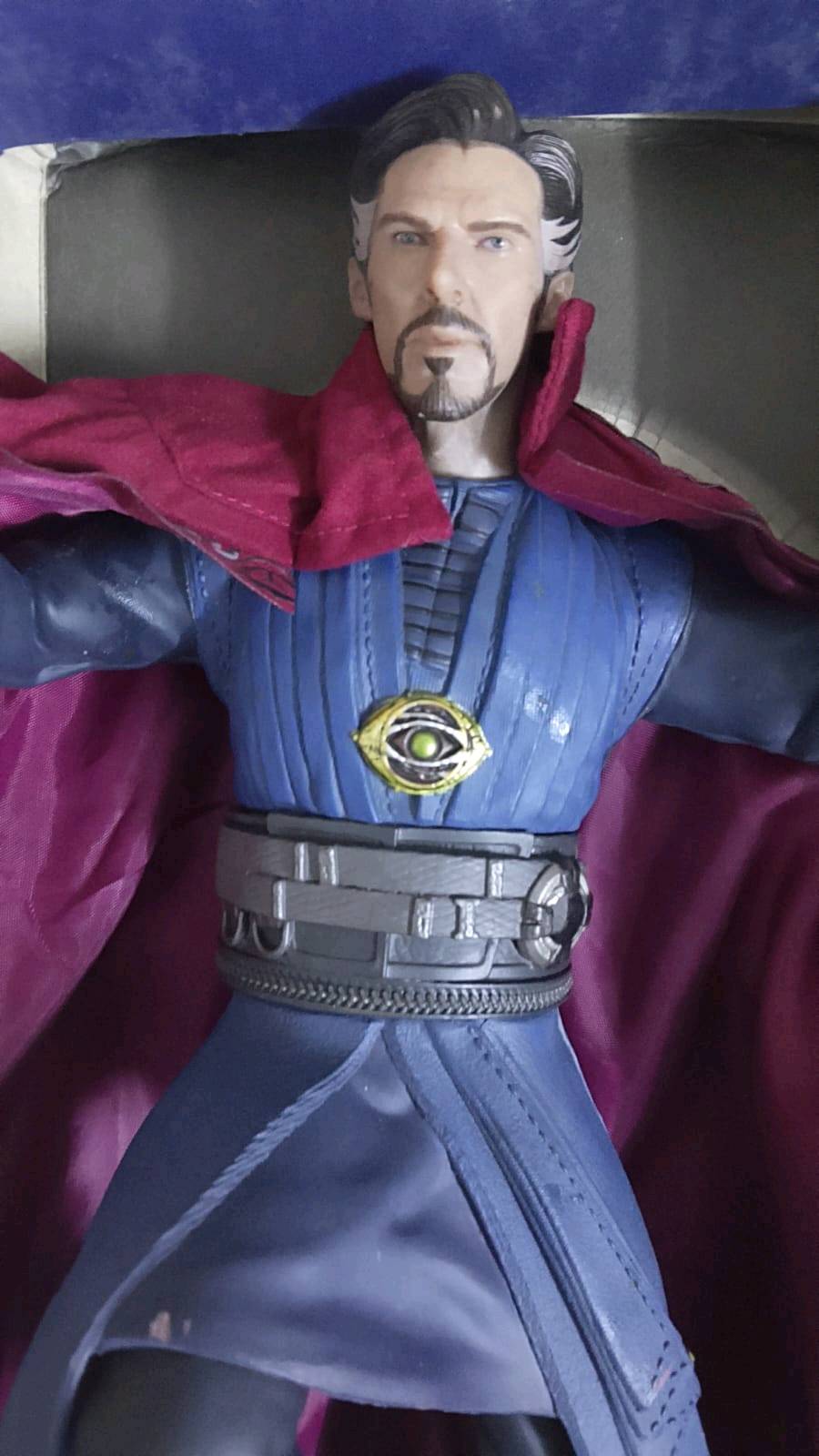 مجسم دكتور سترينج Doctor Strange قياس   30cmكوالتي عالي ودقه رائعه وطبيعيه الكوالتي فول فول 
لمحبين اقناء المجسمات الاصليه وذات المتانه العاليه 
مجسم عالي الدقه والكوالتي يحجي رايده ب85مع هديه كره قدم غير مستخدم اذا تحب تقتني تفضل خاص