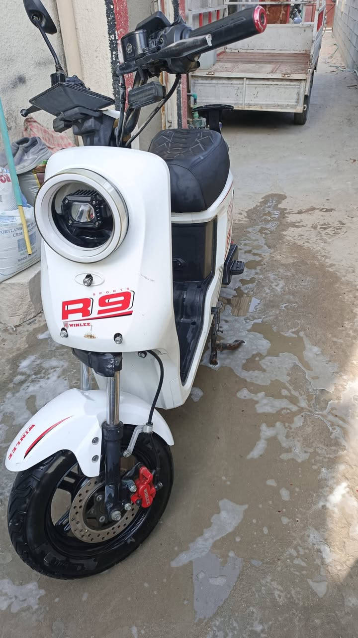 دراجة R9 • نضيفة • المطيحة