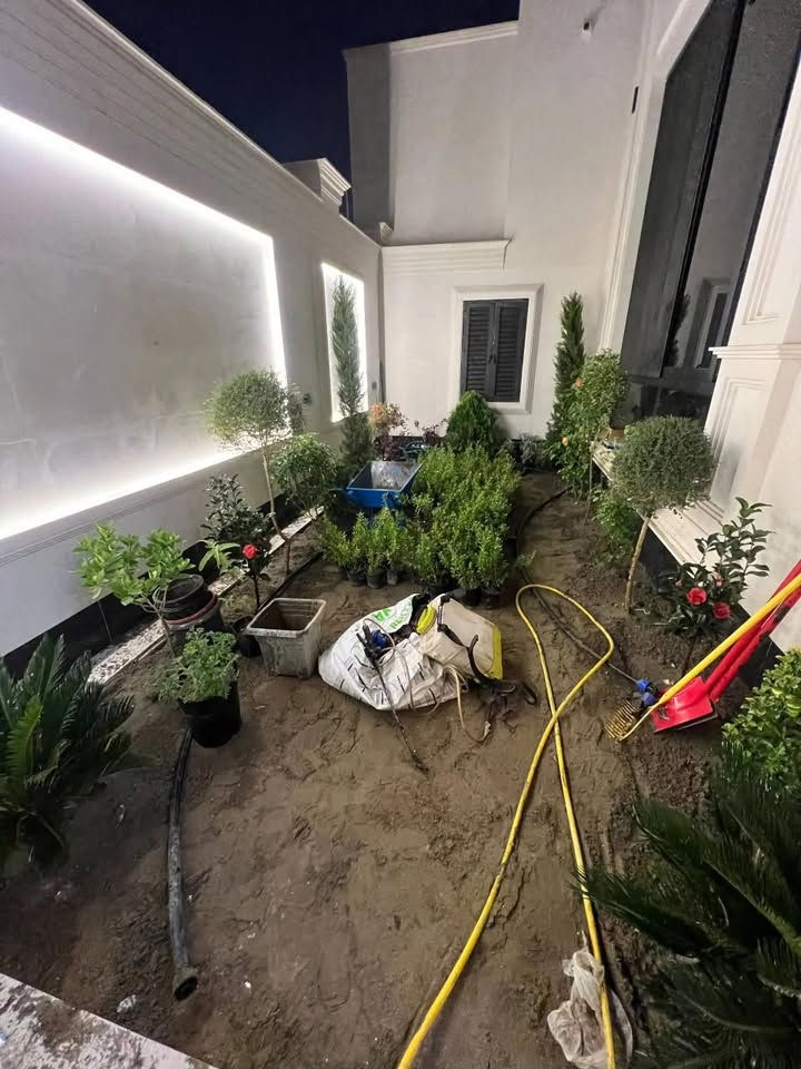 🌿 مشروع تصميم الحدائق 🌿

حوّل مساحتك إلى واحة خضراء تنبض بالحياة والجمال.

✅ تصميم وتنفيذ الحدائق المنزلية والعامة
✅ تنسيق الزهور والأشجار والمسطحات الخضراء
✅ أنظمة ري حديثة وصيانة دورية
✅ كادر مختص وخبرة في تنفيذ جميع التصاميم

📍 الموقع: الديوانية
📲 للاستفسار والطلب (واتساب): ***********

لمسة خضراء… تبدأ من هنا. 🌿
