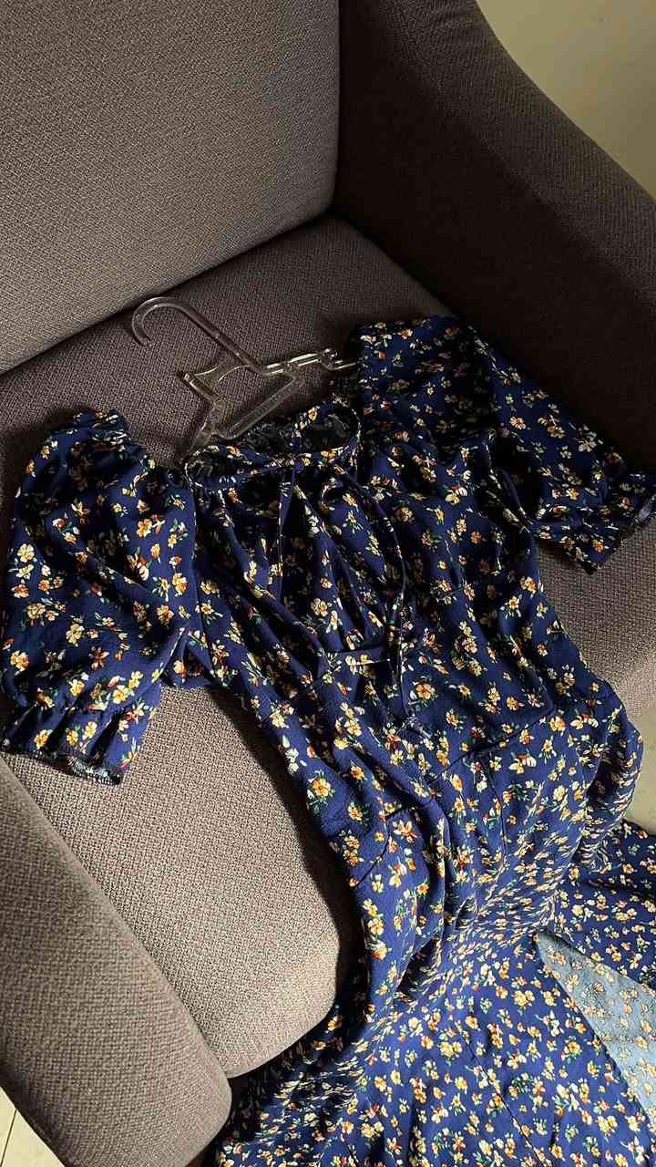 خياطي 
قابل للتنفيذ بكُل أنواع القماش والقياسات والالوان دزي التفاصيل والباقي علينا 👗🪡. توصيل لكل العراق 🚚 
للتواصل دايركت او ع الواتساب 
***********☎️
