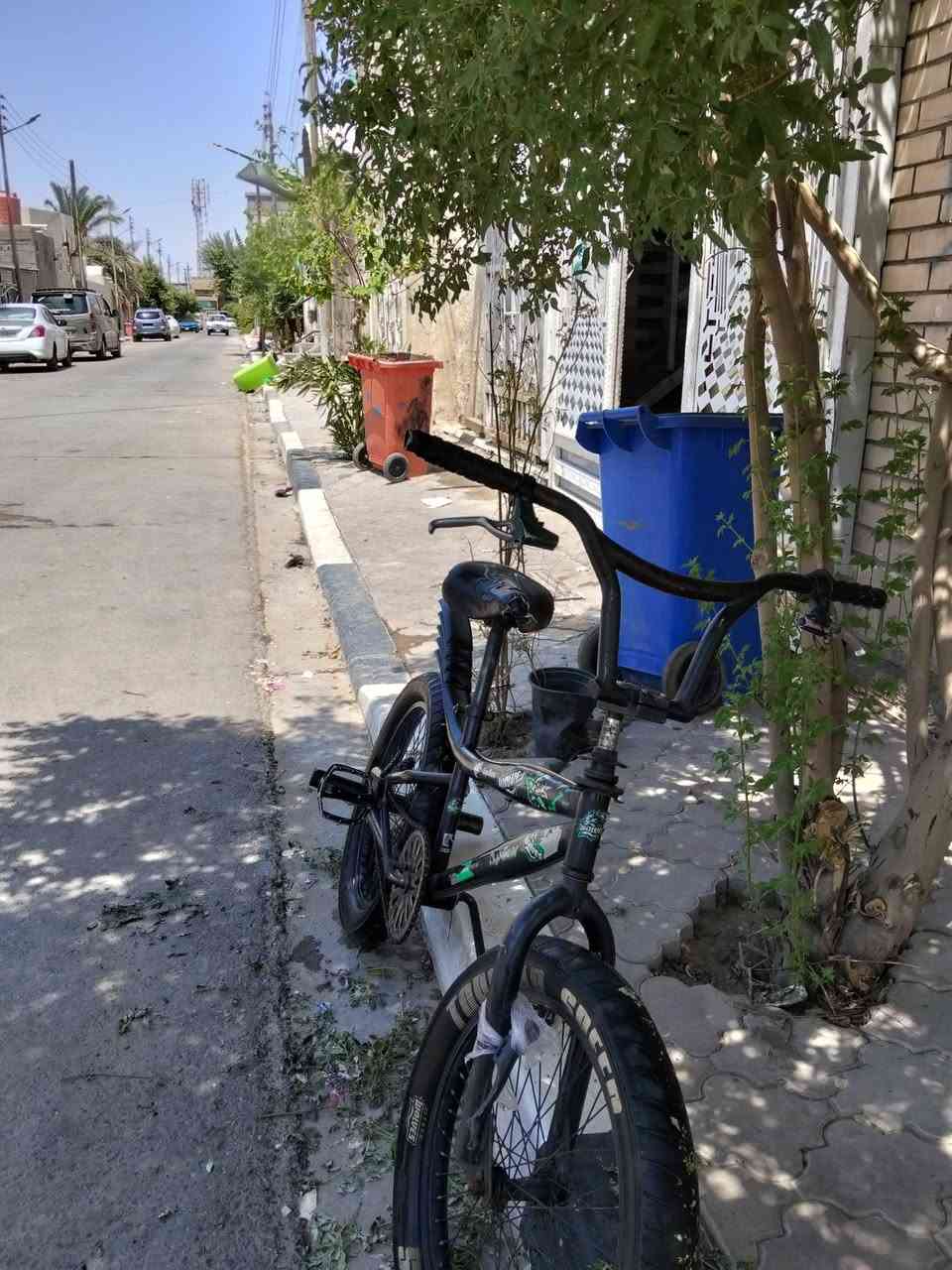 كوبره لبيع البايسكل نضيف كلش مجرد مشخط بس البايسكل ماشاء الله خفيف وسريع بل مشي بل عافيه على الياخذه السعر 65وبي مجال رجائن المو شراي لا يراسل 
الرقم *********** فقط وتساب
