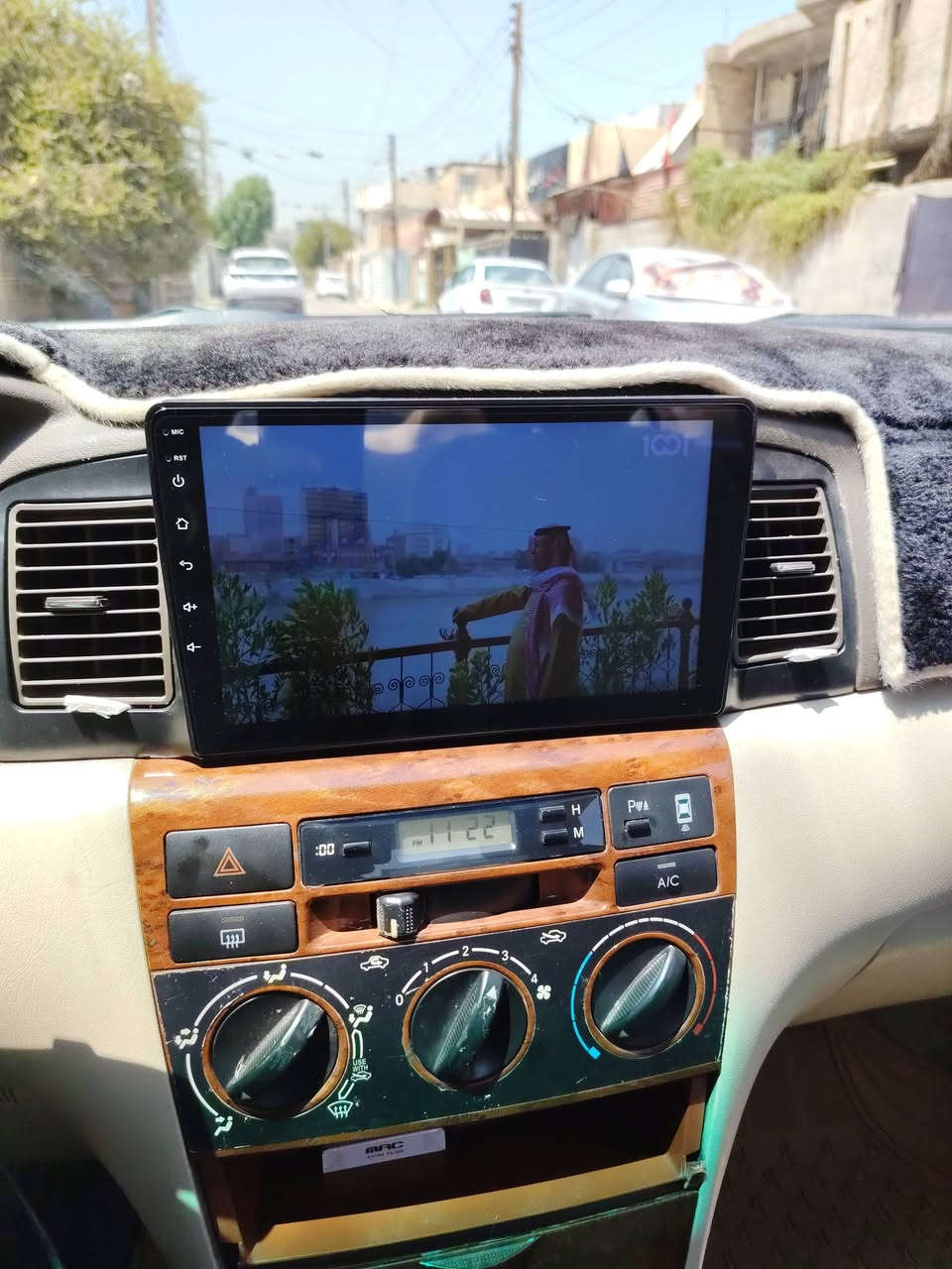 السلام عليكم شاشه مواصفاته حلوه شاشه كزاز يعني الوضوح حلو للبيع السعر 70 بي مجال قليل الموبايل *********** المكان بغداد
