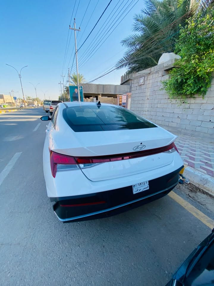 السلام عليكم للبيع او مراوس النترا ٢٠٢٤ أمريكي بدون رقم محرك ٢٠٠٠  دوش موصفات شاشه كامره مانع انزلاق رادارات إماميه وخلفيه تحديد المسار  تحكمات  توقف ذاتي مكانها كربلاء الاتصال ‭***********‬
