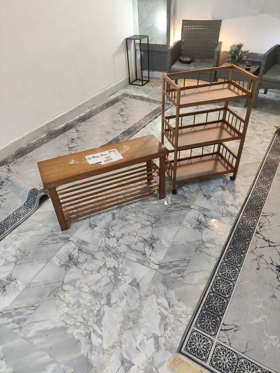 السلام عليكم 
يوجد توصيل على جميع المحافظات 
***********
يوجد شلعات 
الجميع@$@
