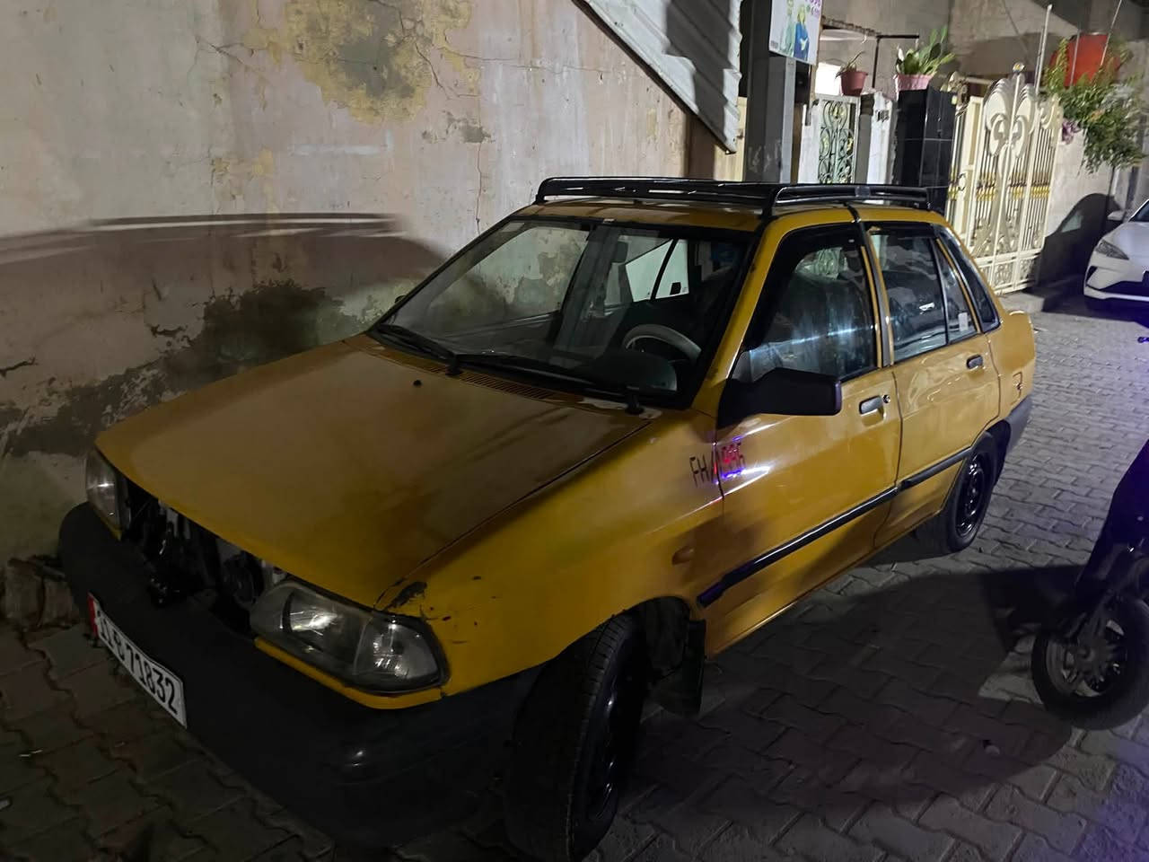 سايبا ٢٠١٢ مكينه وكير وتبريد جدد السياره خير من الله تجفيت جديد تايرات امامي جدد سياره نضيفه سنويه باسمي تحويل ثاني يوم مصفره  سعر ٣٠مكاني بغداد ***********
