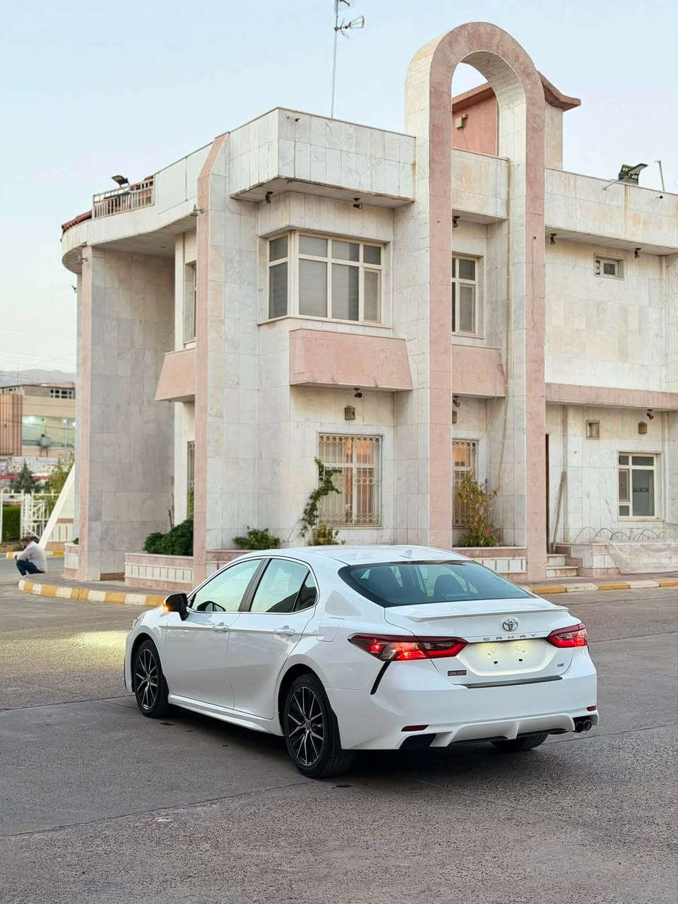 TOYOTA CAMRY 2024 SE✅
صبغ/ جملغ و بونيد بدون دواخل 

 

ايرباگ/ ستيرن طاك مرجع سستم

سياره ماشيه 60,000mile مايل 

سياره بدون اي مصرف جاهز كامل 

سياره بمعرض روژ كارس عقره مدينة معارض 

سعرprice,185$ و مجال قليل💎

رقم/*********** 📞WhatsApp, viber

وتحياتي للجميع🙏Alind Harki
