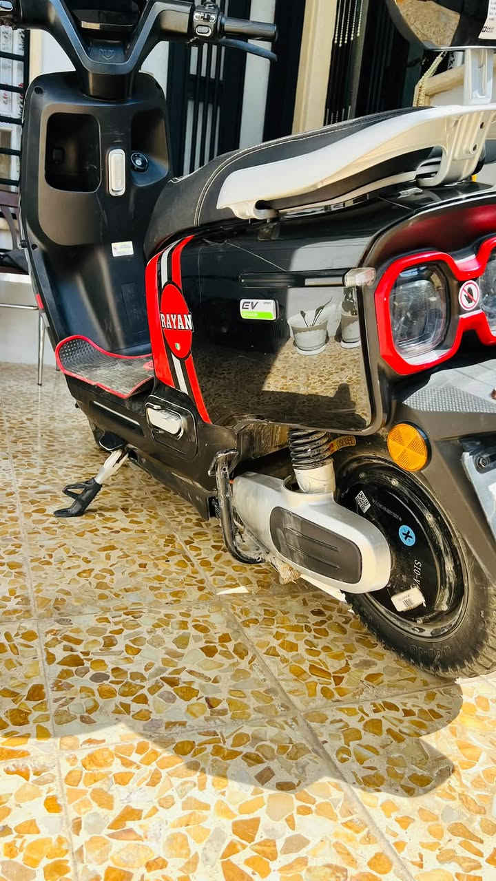 ماطور شحن
ريان ابو عيون
لون اسود لماعي
مواصفات معروفه
شاحنه اصليه
تواصل ***********
السعر 725 وبي مجال بسيط
موصل الأيسر
