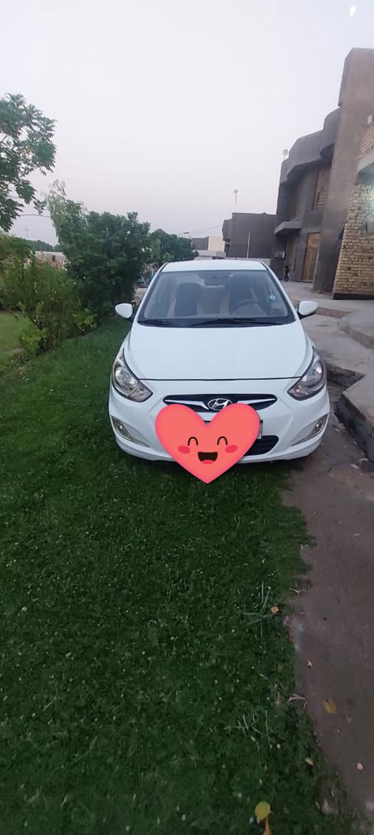 اكسنت موديل ٢٠١٣ خليجي محرك ١٦٠٠ بأسمي ٠٠ب ٨٥ ورقه وبيه مجال *********** مابيه كل نقص كله شغال
