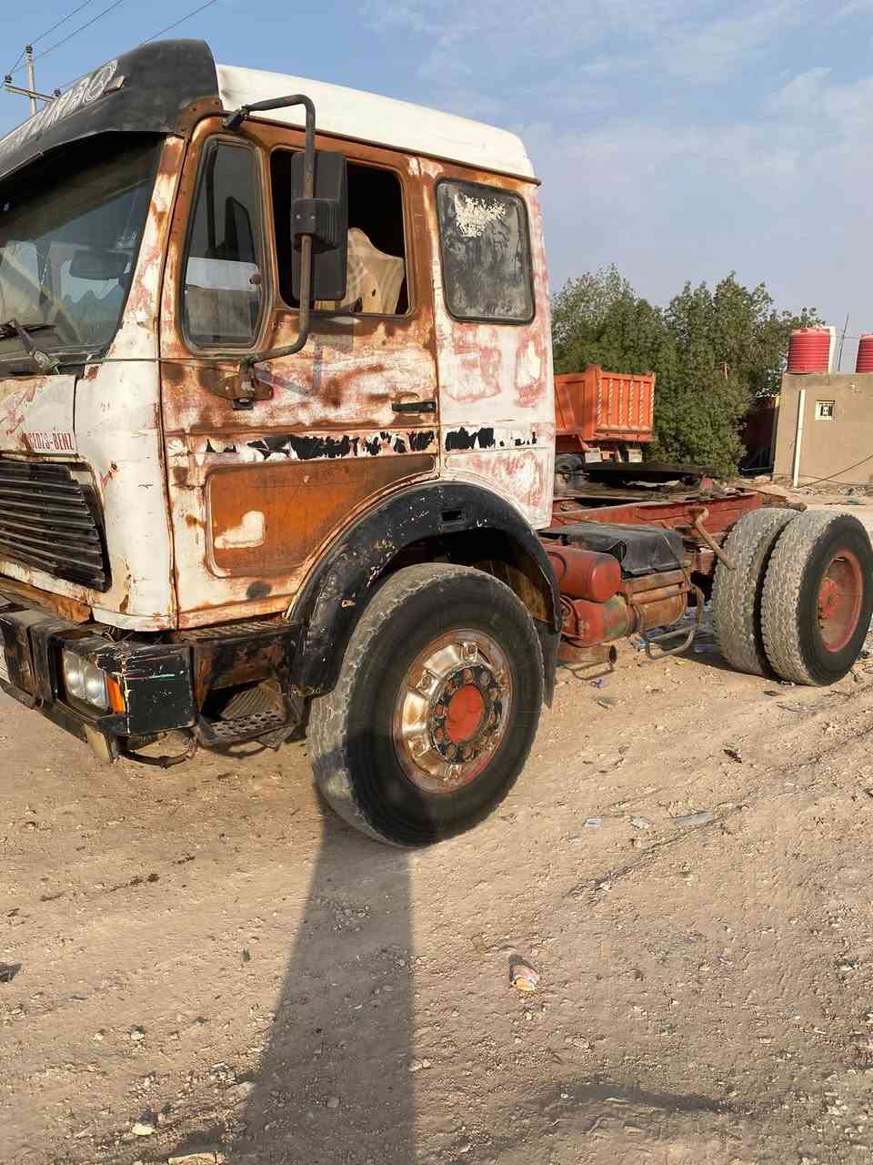 سلام عليكم البي موديل 75 للبيع كير 160 مكينه 28 رقم بغداد سياره جاهزه للعمل مكان سماوه سعر 70 رقم ***********
