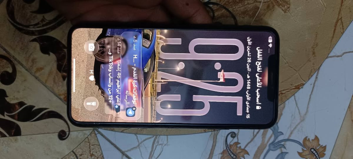 آيفون ١١ برو ماكس • ٢٥٦ • عدسة ناقصة