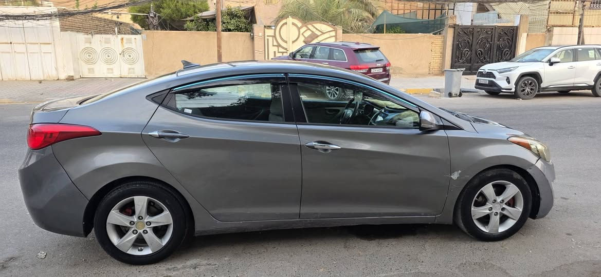 🚘 للبيع إلنترا 2013 أمريكي
🔹 محرك 1800 دوش

🔹 الكير والمحرك مكفولات

🔹 حدادية ممتازة

🔹 التبريد ثلج مبدّل منظومة كاملة جديدة ❄️

🔹 بطارية السيارة جديدة 🔋

🔹 السيارة نظيفة كلش

🔹 السنوية سنة 2030

🔹 السيارة باسمي رقمها كربلاء 

بسعر 100 ورقة وبيها مجال بسيط 

📍 الموقع: كربلاء – شارع ميثم التمار

📞 واتس اب: ***********
