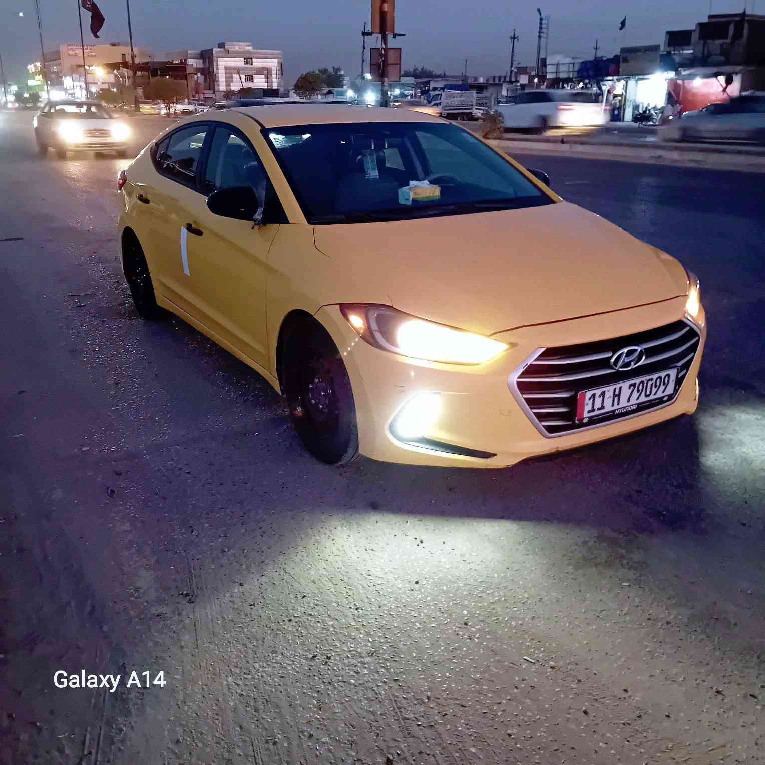 سلام عليكم سياره النتره موديل  ١٧. حادثه دعاميه فقط السياره ليبل واحد جاهزه عله ٢٤ حبايه السعر ١٠٧ وبيه مجال العنوان حله حي العسكري شارع ٨٠ 
الرقم ***********
