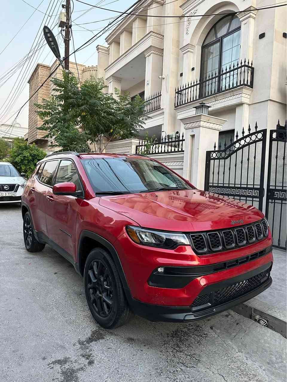 جيب 2025 أخت صفر ماشيه 12 الف فقط
سعر 95 بيع مستعجل
***********
شكل حديث فول مواصفات عدا فتحة شاشه كبير بصمة و شغال عند بعد و دخول ذكي محرك 4 سلندر حجم 2.0 تيربوو كيج إلكتروني ديجيتال كشنات جلدو تدفئة و جلد و ستيرن تدفئة مكانات بيهه صبغ  بس اني أبيعها حزام صبغ بجم و خلفي كبس بدون دواخل سياره جديدة مابيهه مصروف دولار دخول جديد اليوم وصلت دفع رباعي 4/4 امامي و خلفي كامل عدسة و زينون led  هيكل كامل رادار اوتو ستوب و اوتو هولد و قيادة ذاتية و بعد بيهه هوايه مواصفات سياره رقم كاتي تترقم شمالي فقط مكانها أربيل أربيل, العراق
