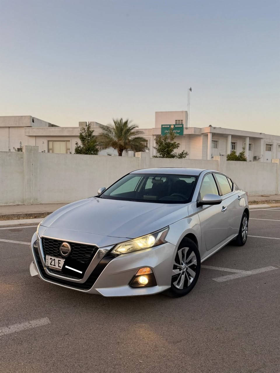 السلام عليكم ورحمة الله وبركاته
🚘 سيارة للبيع موديل 2019 S

• گير ومكينة بحالة ممتازة وعلى الشرط
• مغير زيت الجير والمكينة حديثاً
• ماشية 235 ألف كيلومتر
• صبغ قطعتين بدون ضربات
• فحص سونار موجود
• أربع تايرات لوك لوك
• دعامية لدعامية وعلى الشرط
• لا يوجد فيها أي نقص أو مصروف
• الجير والمكينة بيهن ضمان
• الهزة جديدة
• السنوية جديدة لغاية 2031

💰 السعر: 125 وقابل للتفاوض البسيط

📍 المكان: کلار

📞 للمزيد من المعلومات والتفاصيل:
***********

أهلاً وسهلاً بالجميع 🌹
