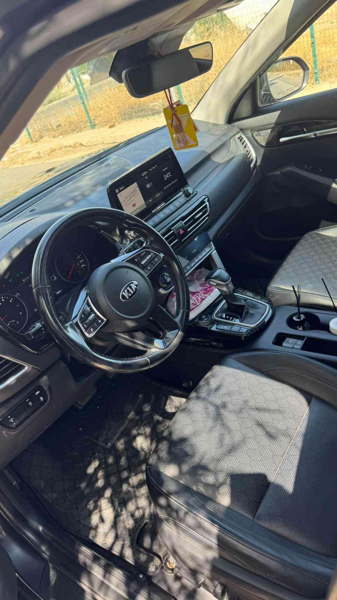 � كيا سيلتوس 2021 — فول مواصفات VIP 🔥
🔹 محرك 2.0 DOHC المرغوب
🔹 كشنات جلد
🔹 تبريد كشنات قطعتين
🔹 تدفئة كشنات
🔹 كشنات خلفية تدفئة
🔹 تشغيل بصمة
🔹 تشغيل عن بُعد
🔹 هند بريك بصمة
🔹 ستيرن هيتر 🔥
🔹 رادارات أمامية وجانبية
🔹 سلايت
🔹 ضرر السيارة جاملغ وبيها كم مكان بارد

📍 مكان السيارة: الموصل – حي المثنى

📞 للاتصال: ***********
