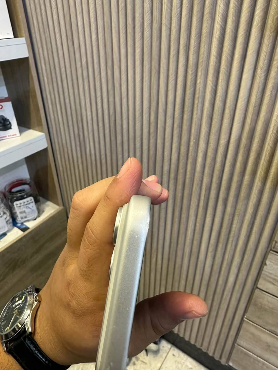 آيفون ١٧ برو ماكس • ٢٥٦ • بطارية ١٠٠٪