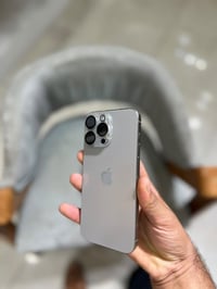 آيفون ١٥ برو ماكس • ٢٥٦ • بطارية ٨٩