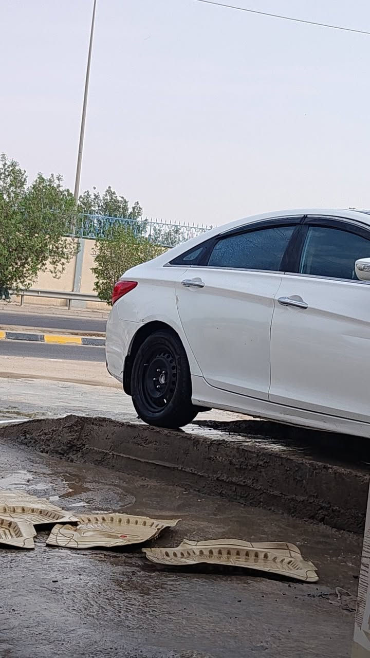 سوناتا ٢٠١١ • مكينة ٢٤٠٠ • رقم بغداد