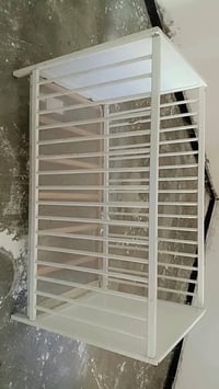 سرير اطفال • عمر ٥ سنوات • قوي
