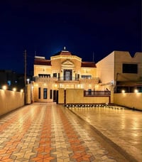 العامرية شارع السفارات • ٦٠٠م² • ٦ غرف