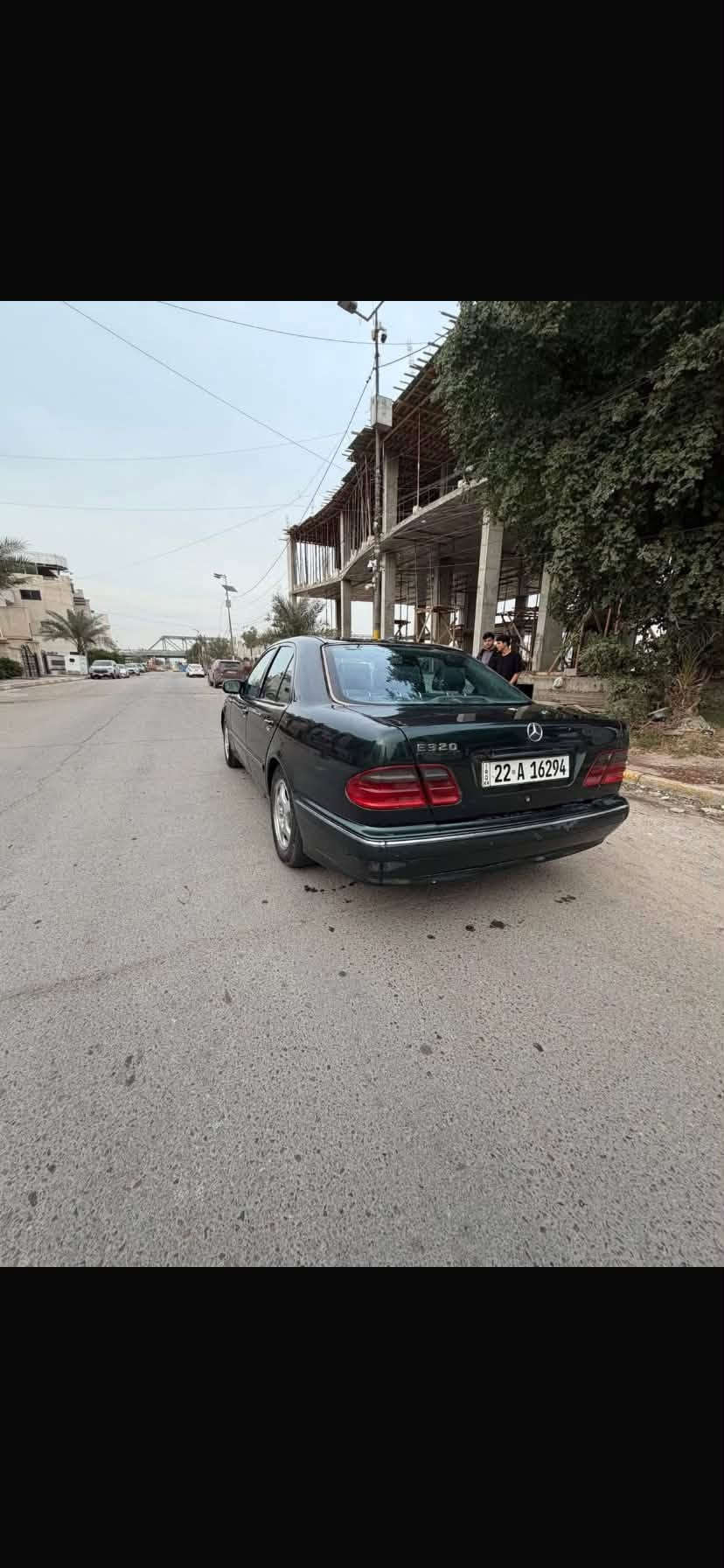 تحية طيبة للجميع مرسيدس ام عيون
موديل 2000 صبغ عام 
مكينه 320 V المرغوب سلايت روف رقم اربيل تحويل مباشر 
مكان السياره بغداد الكرخ  *********** واتساب 
السعر خاص
