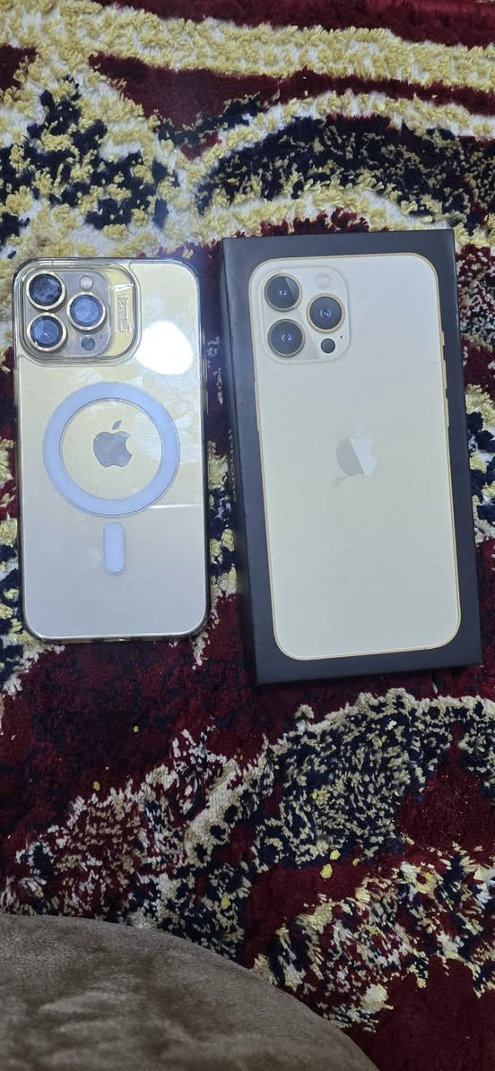 للبيع Iphone 13 Pro Max 💛
الذاكرة: 512GB - اعلى ذاكرة
اللون: ذهبي Gold
الشرائح: شريحتين رسمي Sim + eSim
البطارية: 89% الاصلية - بعدها قوية
الحالة: نضافة 100% بدون اي عيب او تصليح
الملحقات: كارتون + كفر ماكسيف

البيع للتجديد فقط
المكان: البصرة - الحيانيه
السعر: 800 دينار قابل للتفاوض البسيط

للجادين فقط: ***********
