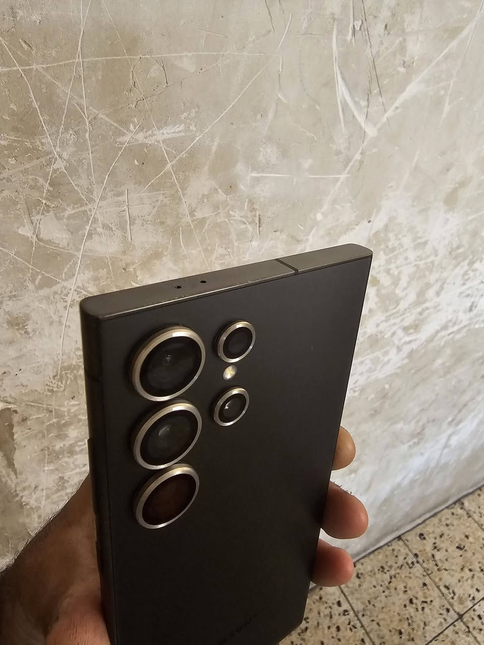 Samsung s24 ultra 256G ram 12
سلام عليكم سامسونك s24 الترا امريكي ذاكره 256 مكفول كفاله عامه سعر 800 بغداد كماليه ***********
