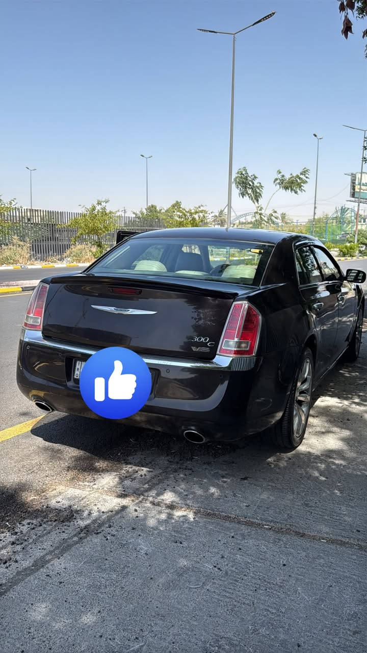 السلام عليكم
كرايسلر C300 خليجيه
موديل 2012
فول VIP
مكينه 3600 
كير طياره
دفع خلفي اكسل
رادار امامي رادار خلفي مري قلاب تدفئة تبريد كشنات 
كشنات جلد كشنات كهرباء تبريد قطعتين شاشه كبيرة دواسة البنزين والبريك تحكم كهربائي والمزيد من المواصفات
لون السياره جوزي غير محدد
حادث السياره صفحه صبغ بدون ايرباكات بدون دواخل بدون تبديل
سنوية جديدة رقم بغداد الجديد

رقمي للتواصل ***********
اقبل مراوس 
السعر 155$ قابل للتفاوض
اذا ماتجي وتشوف السيارة ما انطيك اتفاوض وياك علموبايل
