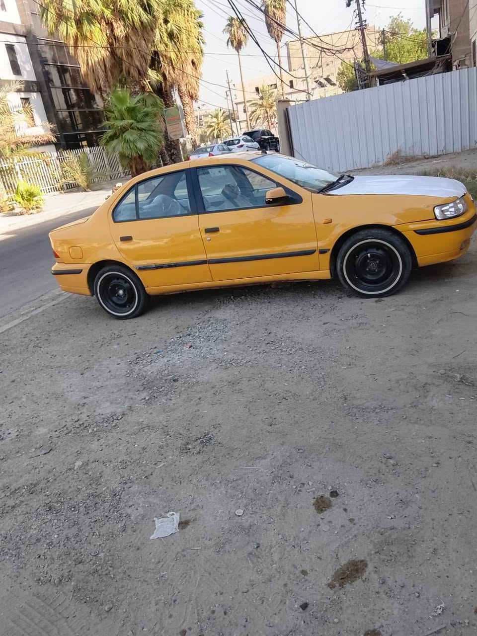 السلام عليكم سمنت للبيع موديل ٢٠١١ السعر ٣٢ ورقه وبيها مجال الرقم ***********
