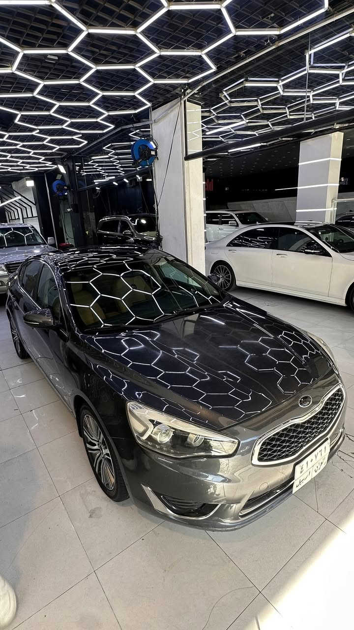 كيا كادنزا 2015 كيا الدولية
فول مواصفات 
خليجي 
📍 محرك 3500cc 
كفالة عامة من التبديل والصبغ والبارد
كفالة كير ومكينة
ممشى السيارة 118,000 km

🍀بصمة
🍀بانوراما 
🍀كراسي كهرباء
🍀جلد
🍀تحكم جهتين
🍀بردة خلفية كهربائية
🍀تدفئة & تبريد مقاعد 
🍀اوتو هولد
🍀كراسي ميموري خزن
🍀سستم انفنتي 
🍀تحكم صوت وتبريد خلفي وسطي 
🍀مري جانبية كهربائية 
🍀حساسات خلفية
🍀كاميرة خلفية
🍀شاشة كار بلي 
السيارة استخدام شخصي 
فقط السنوية منتهية 
والسيارة بوليش جديد
السعر150$ 
مكان السيارة ( مجمع السلام - كرادة ساحة كهرمانة ) 
***********

